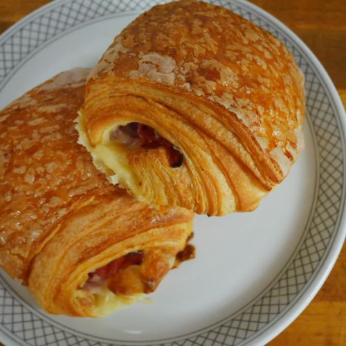 ham & cheese croissants